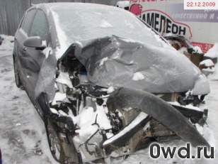 Битый автомобиль Volkswagen Golf Plus