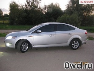 Битый автомобиль Ford Mondeo