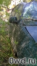 Битый автомобиль Toyota Avensis