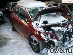 Битый автомобиль Peugeot 307