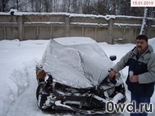 Битый автомобиль Toyota Camry