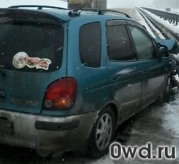 Битый автомобиль Toyota Corolla Spacio