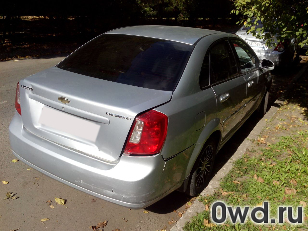 Битый автомобиль Chevrolet Lacetti