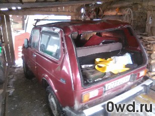 Битый автомобиль LADA (ВАЗ) Нива 4х4 (2121)
