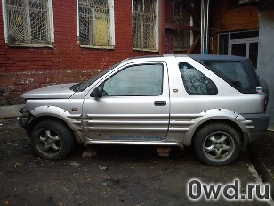 Битый автомобиль Land Rover Freelander