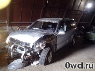 Битый автомобиль Toyota Land Cruiser Prado