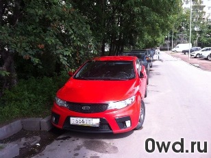 Битый автомобиль Kia Cerato