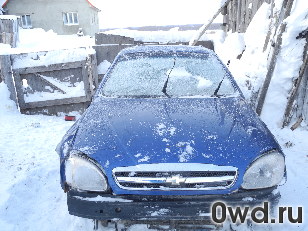Битый автомобиль Chevrolet Lanos