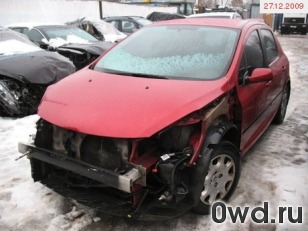 Битый автомобиль Peugeot 307