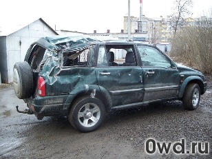 Битый автомобиль Suzuki Grand Vitara XL-7