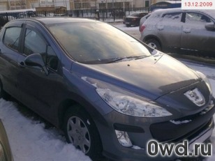 Битый автомобиль Peugeot 308