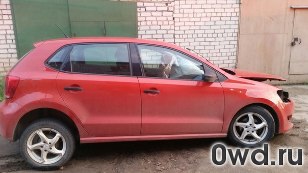 Битый автомобиль Volkswagen Polo