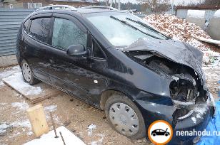 Битый автомобиль Chevrolet Rezzo