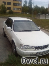 Битый автомобиль Toyota Corolla