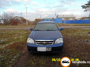 Битый автомобиль Chevrolet Lacetti