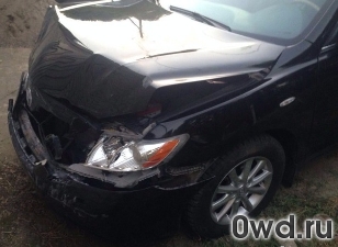 Битый автомобиль Toyota Camry
