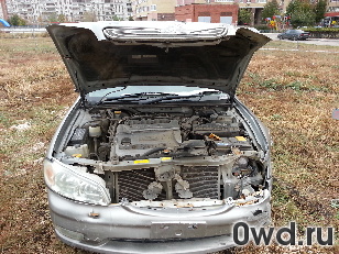 Битый автомобиль Nissan Cefiro