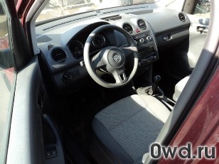 Битый автомобиль Volkswagen Caddy