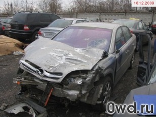 Битый автомобиль Opel Vectra