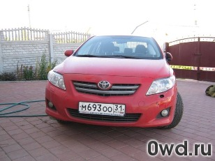 Битый автомобиль Toyota Corolla