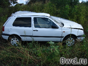 Битый автомобиль Volkswagen Gol