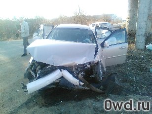 Битый автомобиль Chevrolet Lacetti