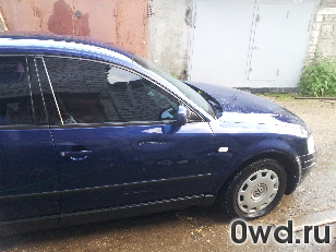 Битый автомобиль Volkswagen Passat