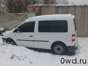 Битый автомобиль Volkswagen Caddy