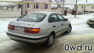 Битый автомобиль Toyota Carina E