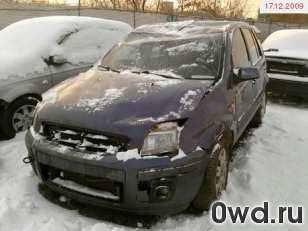 Битый автомобиль Ford Fusion