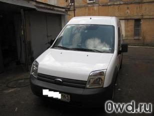 Битый автомобиль Ford Transit