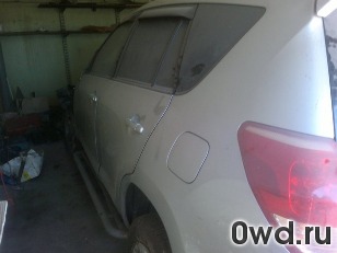 Битый автомобиль Toyota RAV4