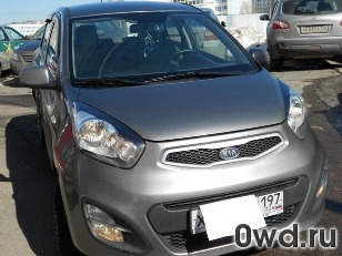 Битый автомобиль Kia Picanto