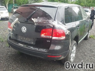 Битый автомобиль Volkswagen Touareg