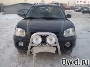 Битый автомобиль Hyundai Santa Fe