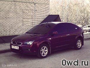 Битый автомобиль Ford Focus