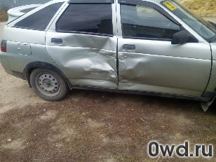 Битый автомобиль LADA (ВАЗ) 2112