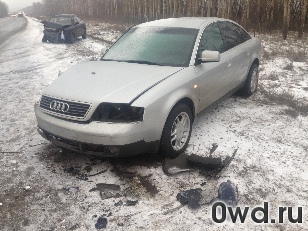 Битый автомобиль Audi A6