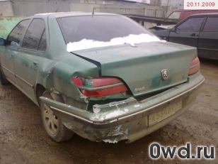 Битый автомобиль Peugeot 406