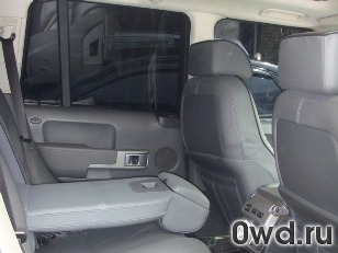 Битый автомобиль Land Rover Range Rover