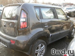 Битый автомобиль Kia Soul