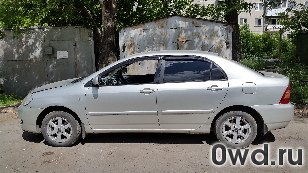 Битый автомобиль Toyota Corolla