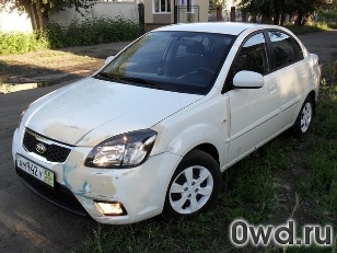 Битый автомобиль Kia Rio