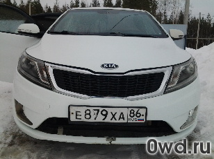 Битый автомобиль Kia Rio