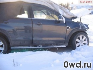 Битый автомобиль Chevrolet Captiva