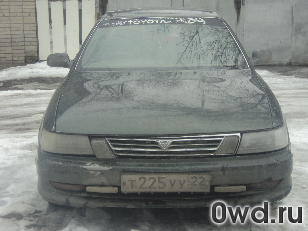 Битый автомобиль Toyota Vista