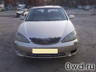Битый автомобиль Toyota Camry