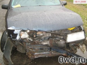 Битый автомобиль Opel Vectra