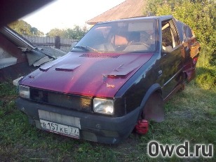 Битый автомобиль FIAT Uno