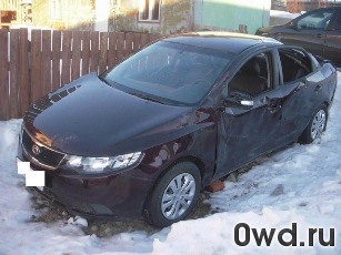 Битый автомобиль Kia Cerato